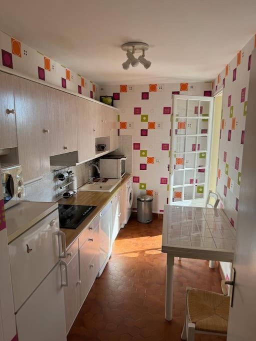 Appartement Calme Proche De La Mer Avec Parking Villers-sur-Mer Exterior photo