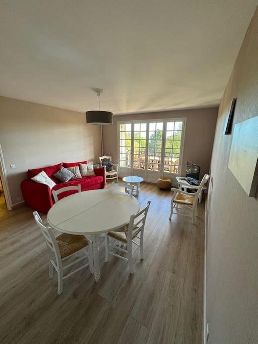 Appartement Calme Proche De La Mer Avec Parking Villers-sur-Mer Exterior photo